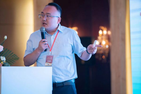 1695449333988488.jpg 芭乐视频APP下载IOS下载网站营销副总周蓝舰作《产业大脑+未来农场的模式探索》专题报告.jpg